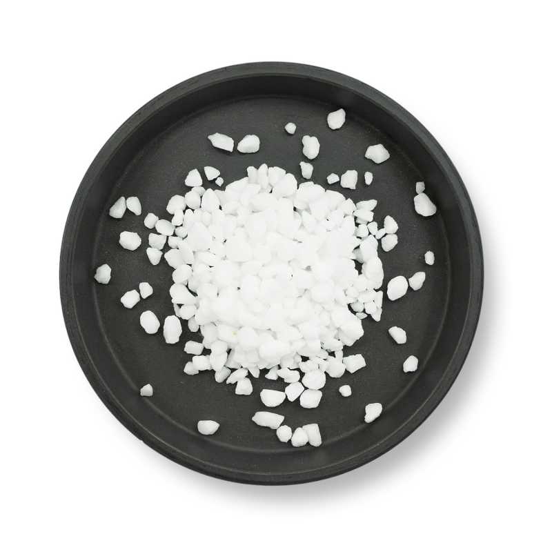 Sůl do myčky nádobí ve formě krystalů je průmyslová sůl.
Je vhodná pro všechny stupně tvrdosti vody. Kromě změkčování vody slouží také k oc
