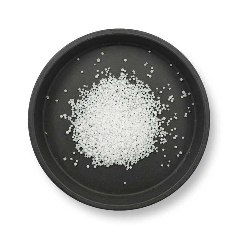 Kokosulfát sodný (nebo také sodiumcoco sulphate) se používá v mýdlech a šamponech jako náhrada SLS. Má vynikající pěnivé vlastnosti. Může se mí